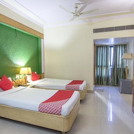 แคปิตัล โอ 27830 โฮเทล กรีน ฟอเรสต์ Hotel ปัฏนา ภายนอก รูปภาพ